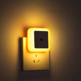 LED Night Light Lamp With Smart Sensor Dusk To Dawn Sensor, Daylight White, 0.5W Plug-in LED Night Light Lamp With Smart Sensor Dusk To Dawn Sensor, Daylight White, 0.5W Plug-in